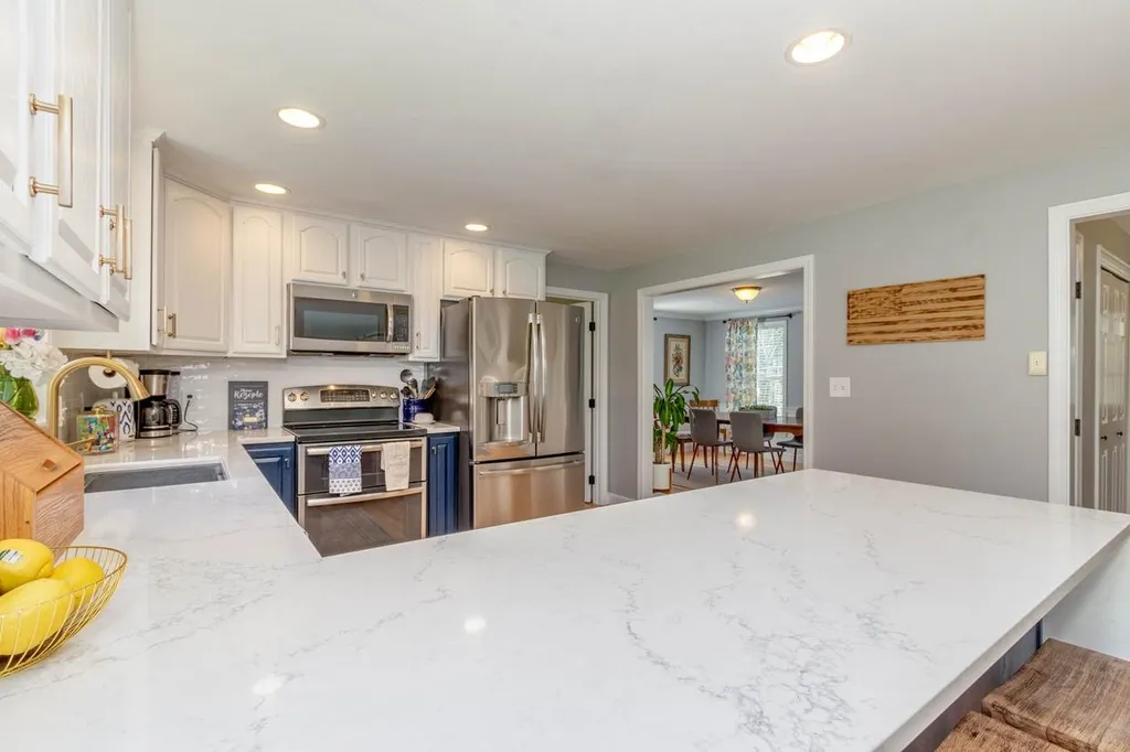 57 Morrison Road Windham NH 03087