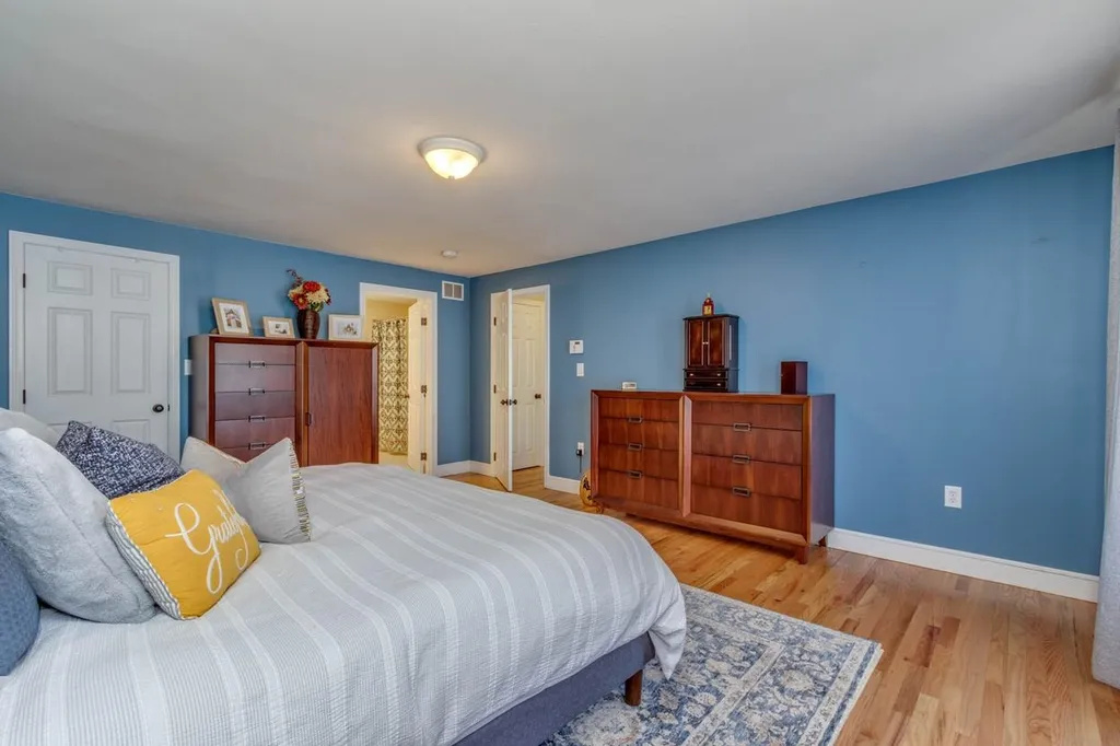 57 Morrison Road Windham NH 03087