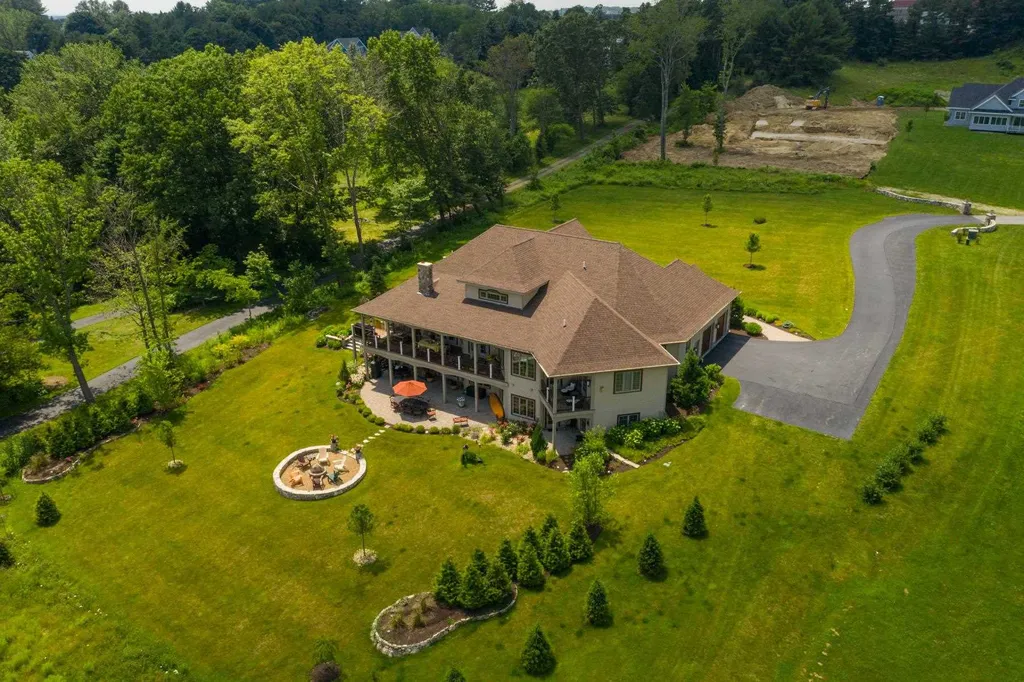 29 Fosters Drive Dover NH 03820