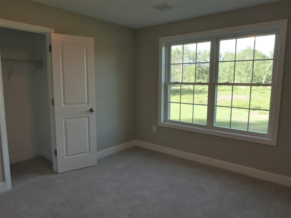 1281 Maple Street Hopkinton NH 03229