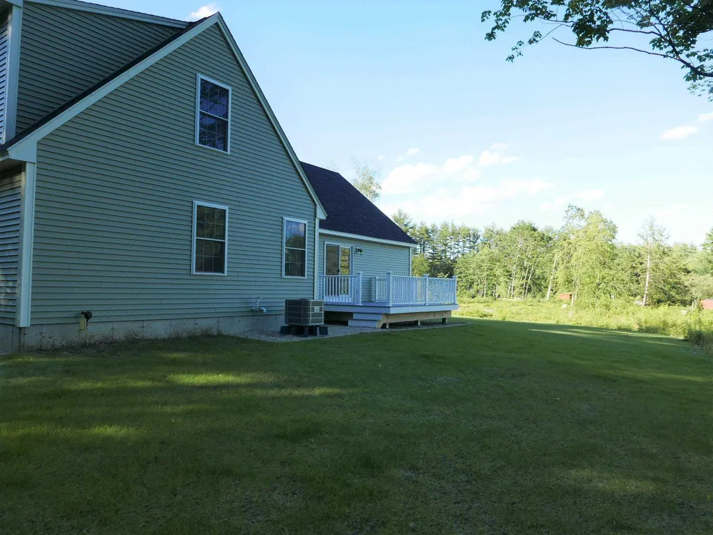 1281 Maple Street Hopkinton NH 03229