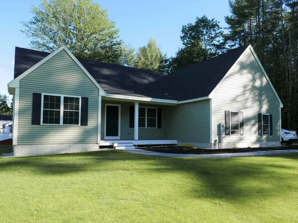 1281 Maple Street Hopkinton NH 03229