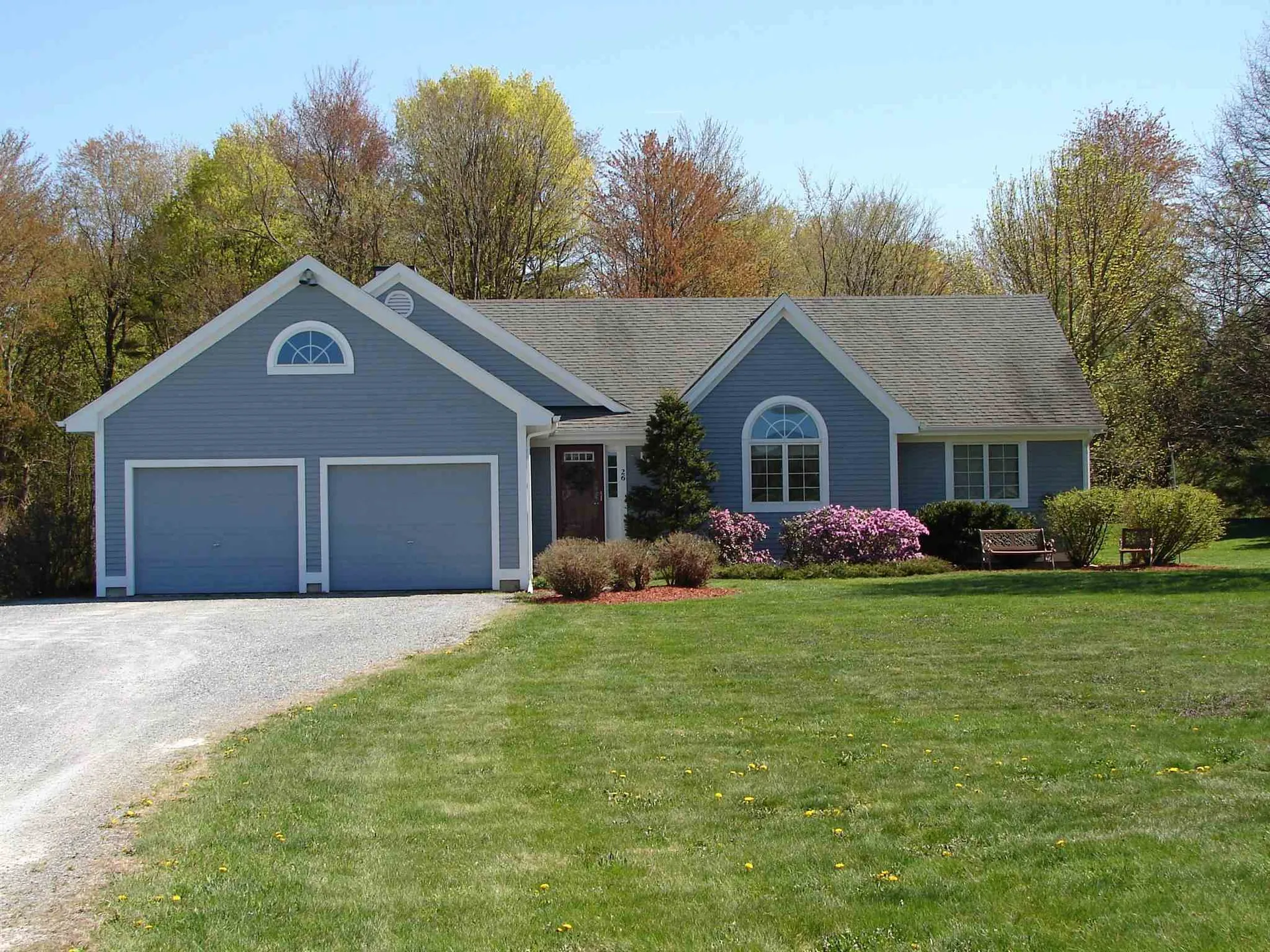 26 Autumn Lane Bristol VT 05443