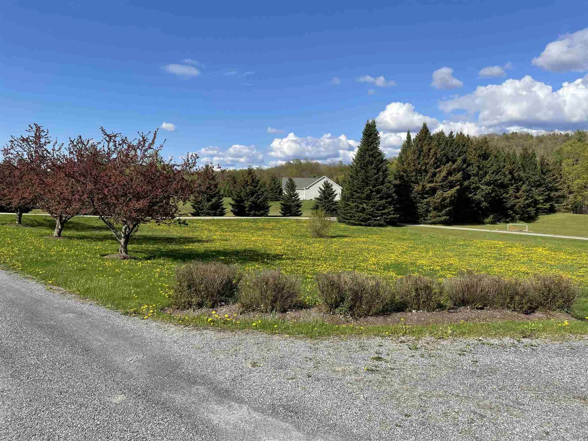 26 Autumn Lane Bristol VT 05443