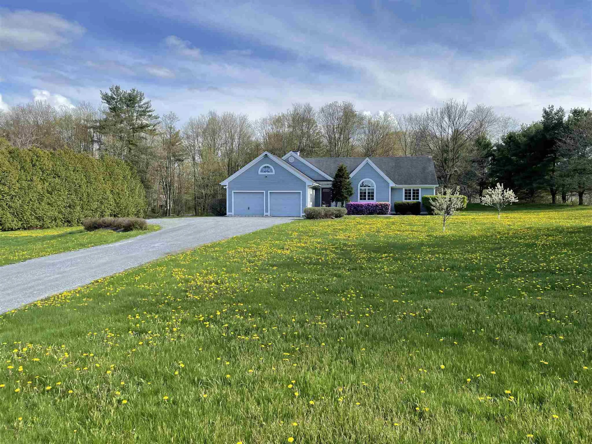 26 Autumn Lane Bristol VT 05443