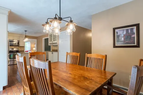 39 Redcoat Drive Hampstead NH 03841