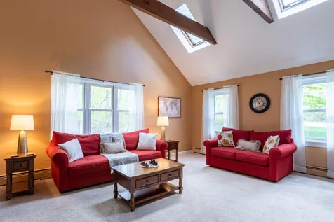 39 Redcoat Drive Hampstead NH 03841