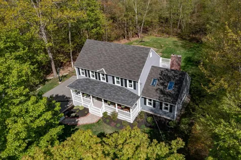 39 Redcoat Drive Hampstead NH 03841