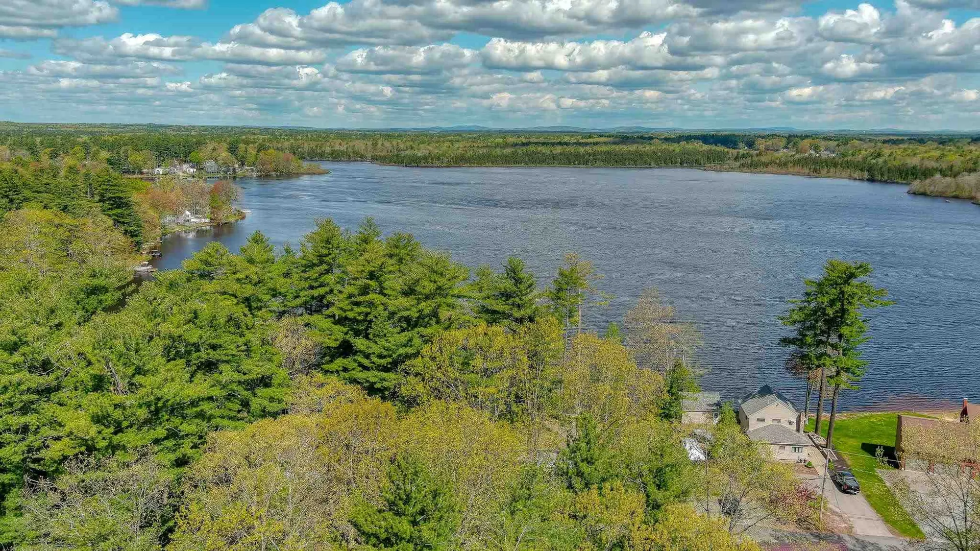 4 Travis Cove Road Kingston NH 03848