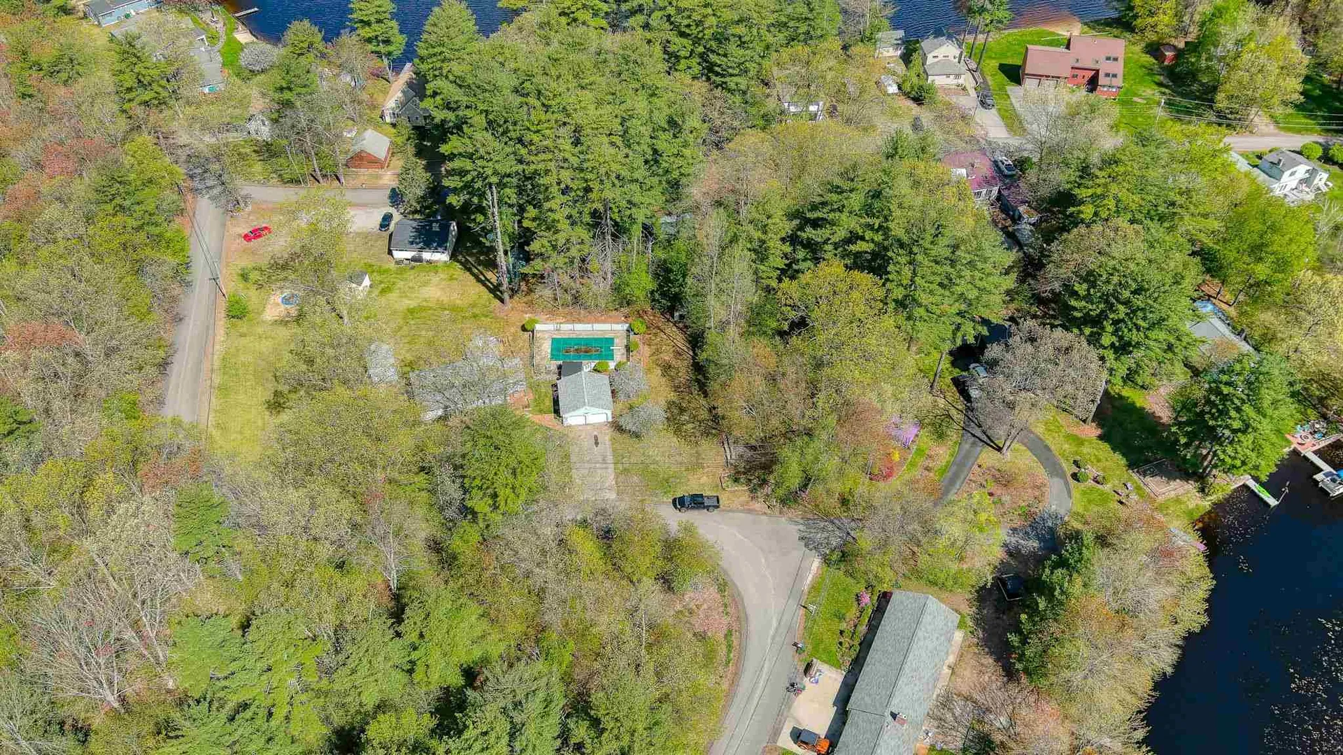 4 Travis Cove Road Kingston NH 03848