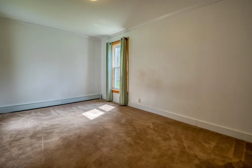54 Willow Street Littleton NH 03561