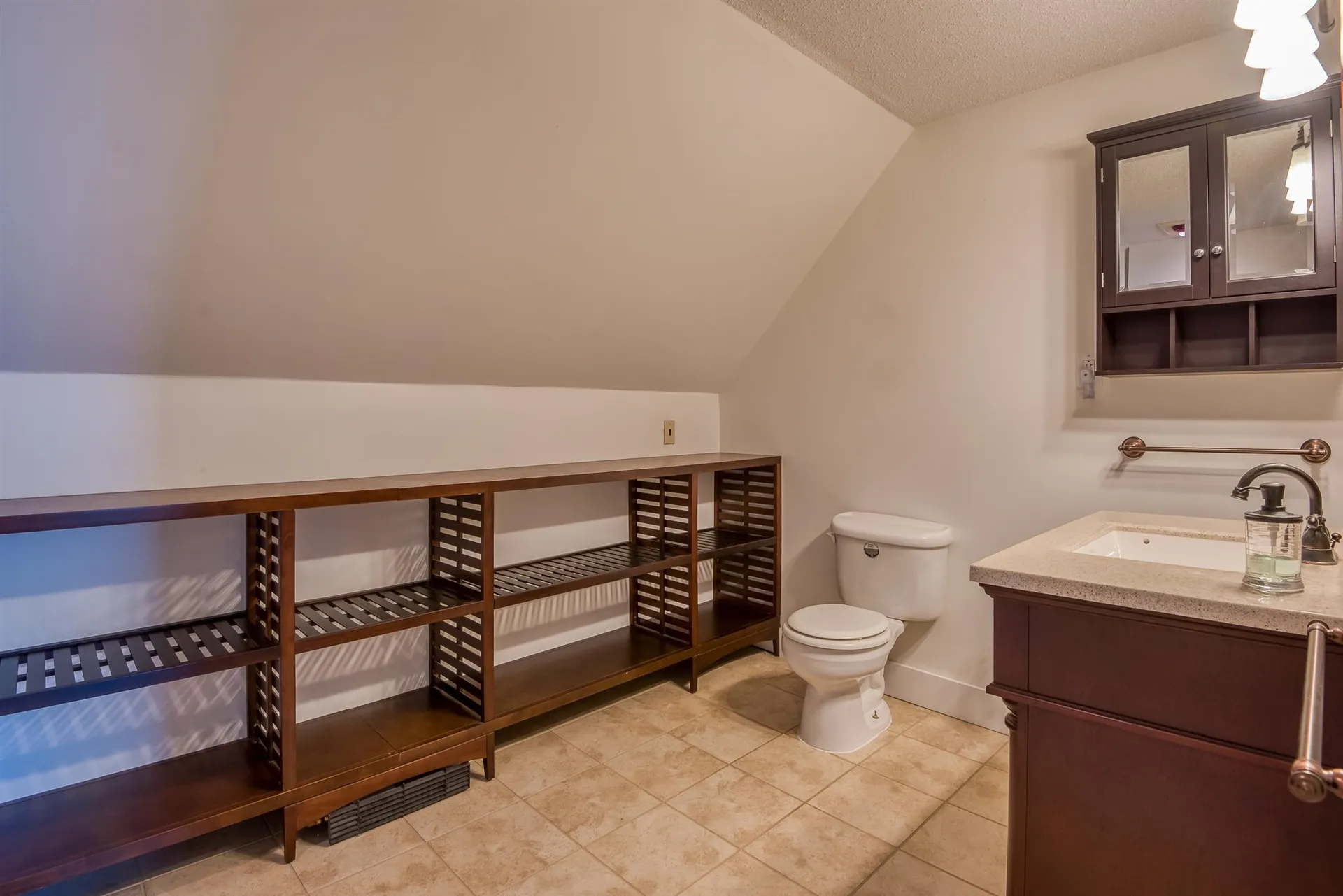 54 Willow Street Littleton NH 03561