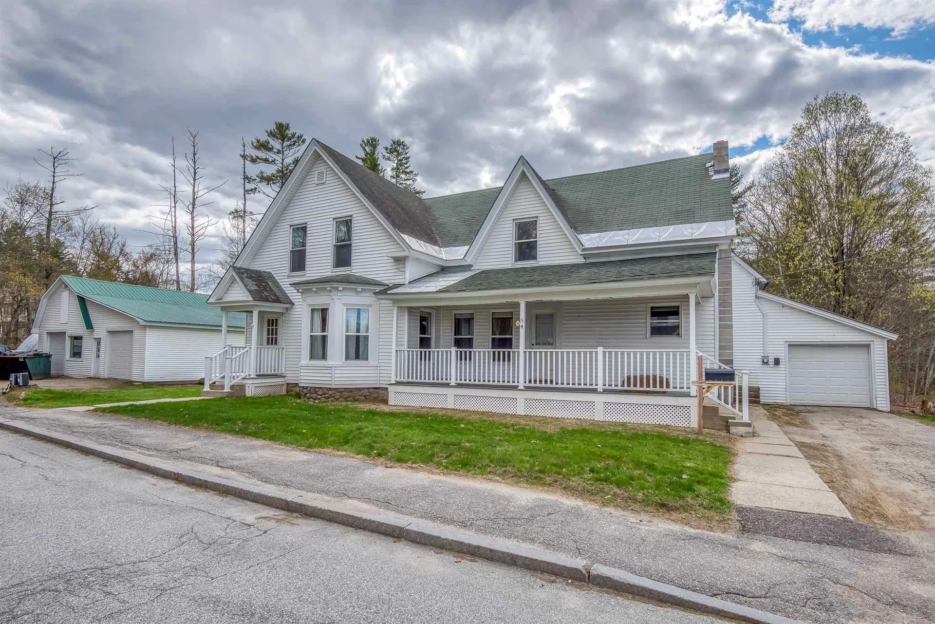 54 Willow Street Littleton NH 03561