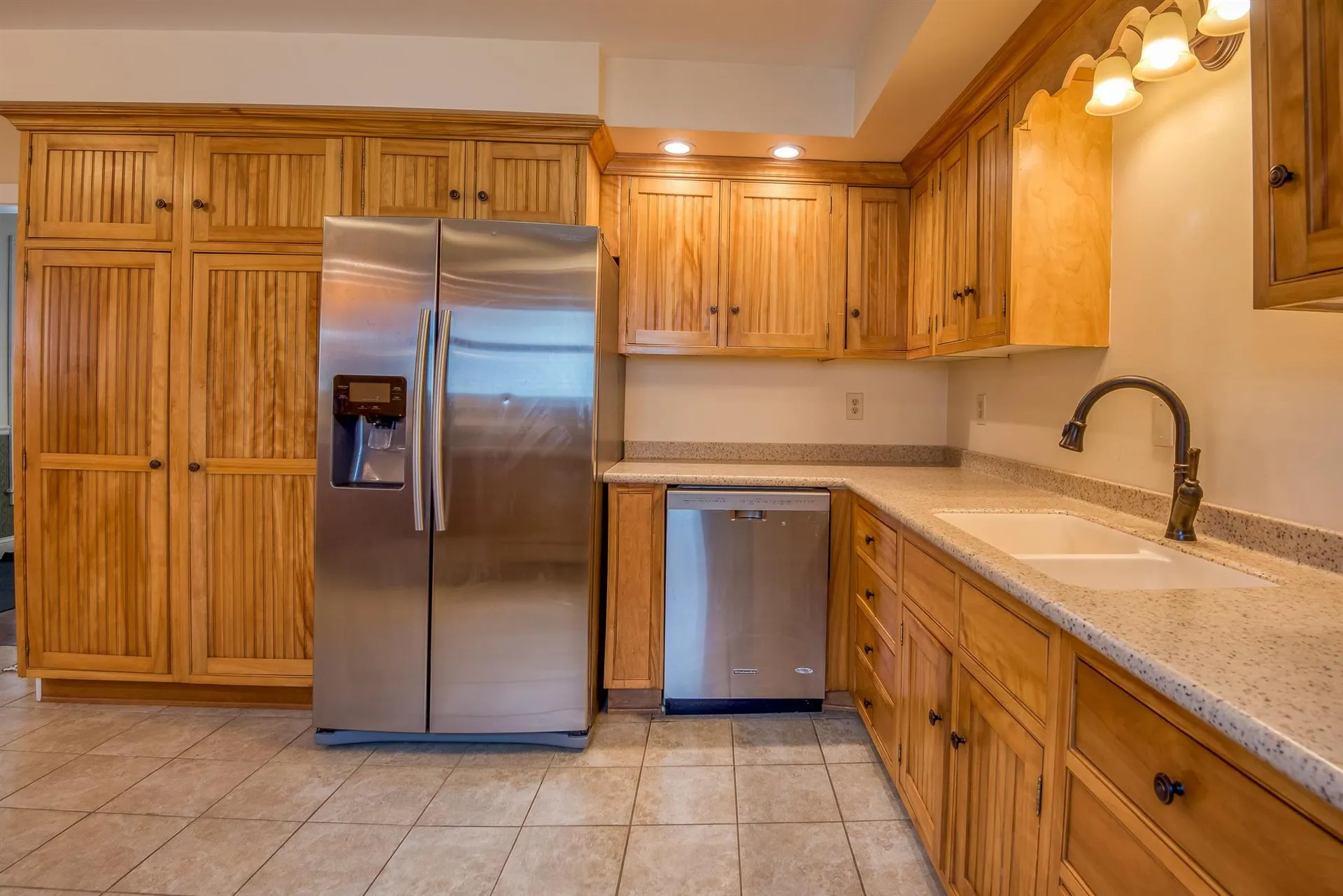 54 Willow Street Littleton NH 03561