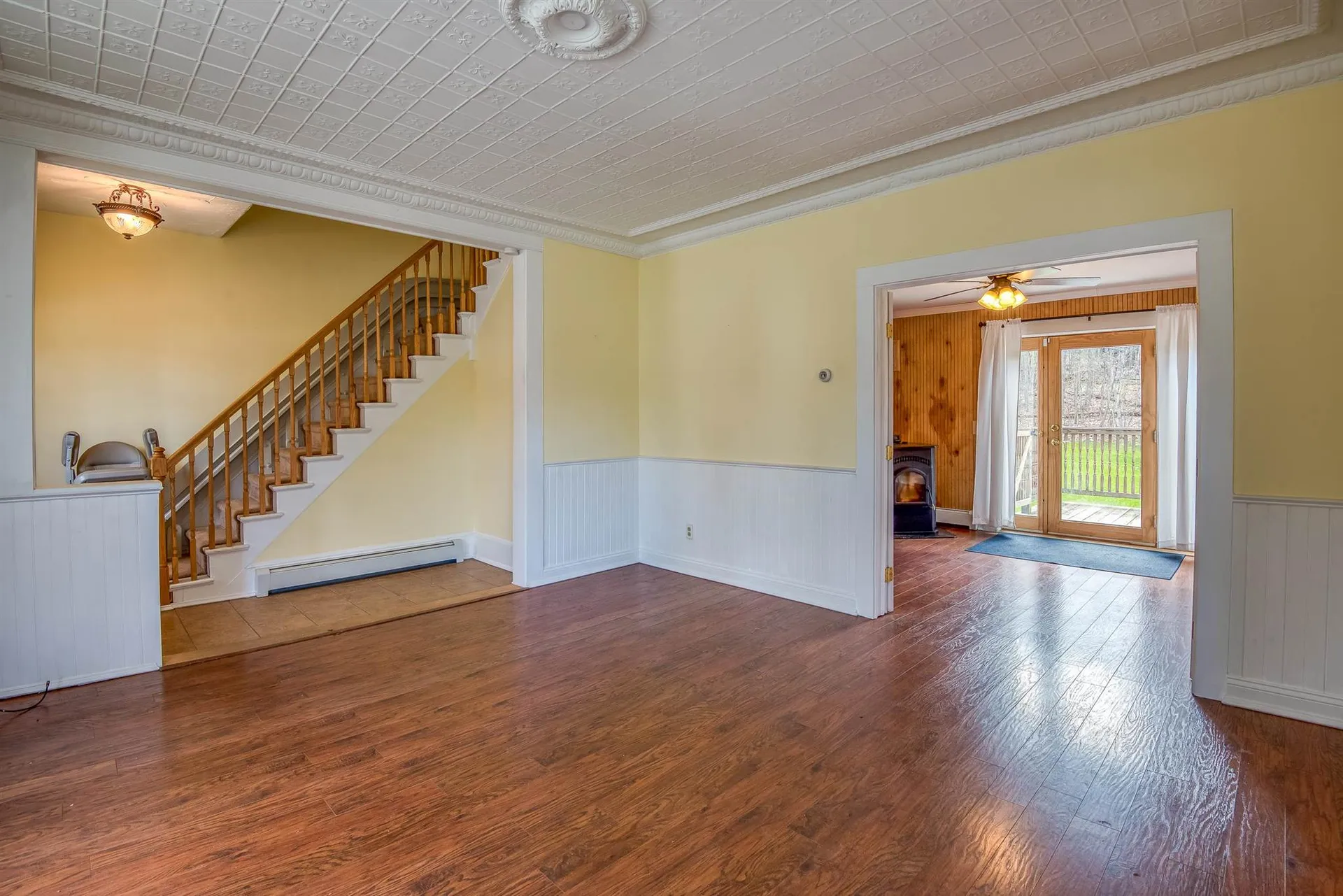 54 Willow Street Littleton NH 03561