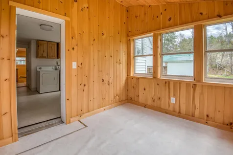 54 Willow Street Littleton NH 03561