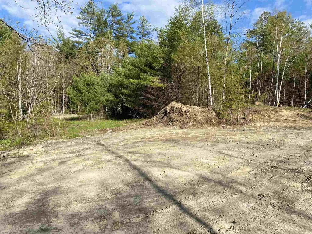 77 Reservoir Road Plymouth NH 03264