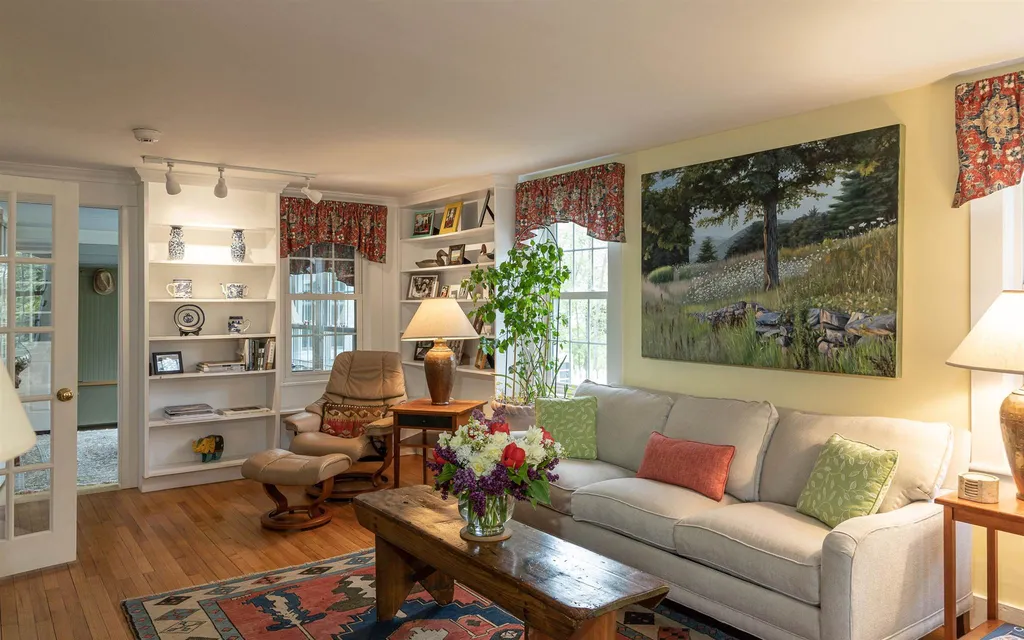 100 North Road Walpole NH 03608