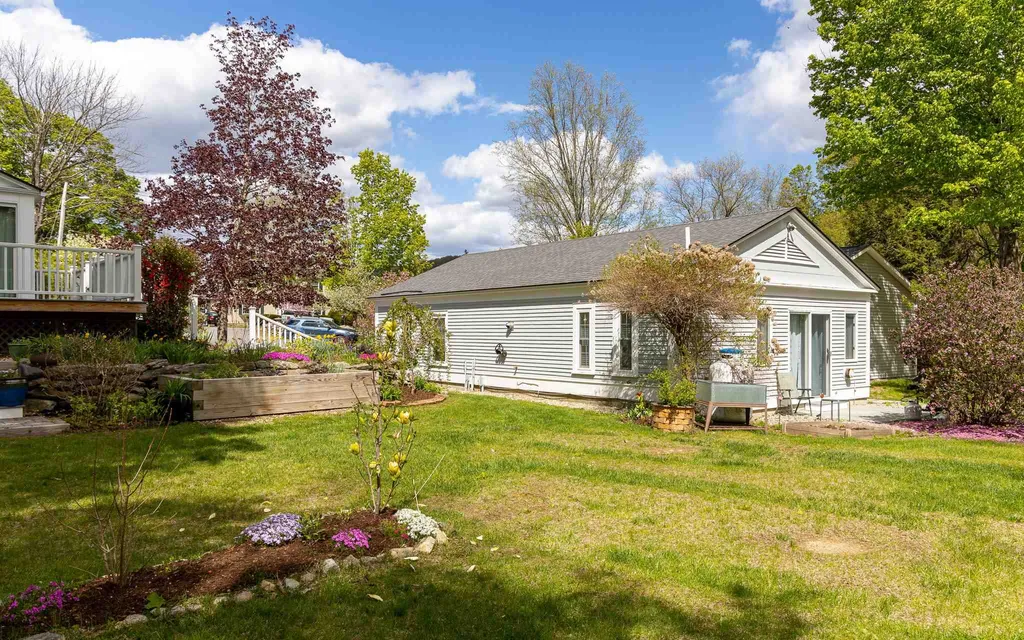 100 North Road Walpole NH 03608
