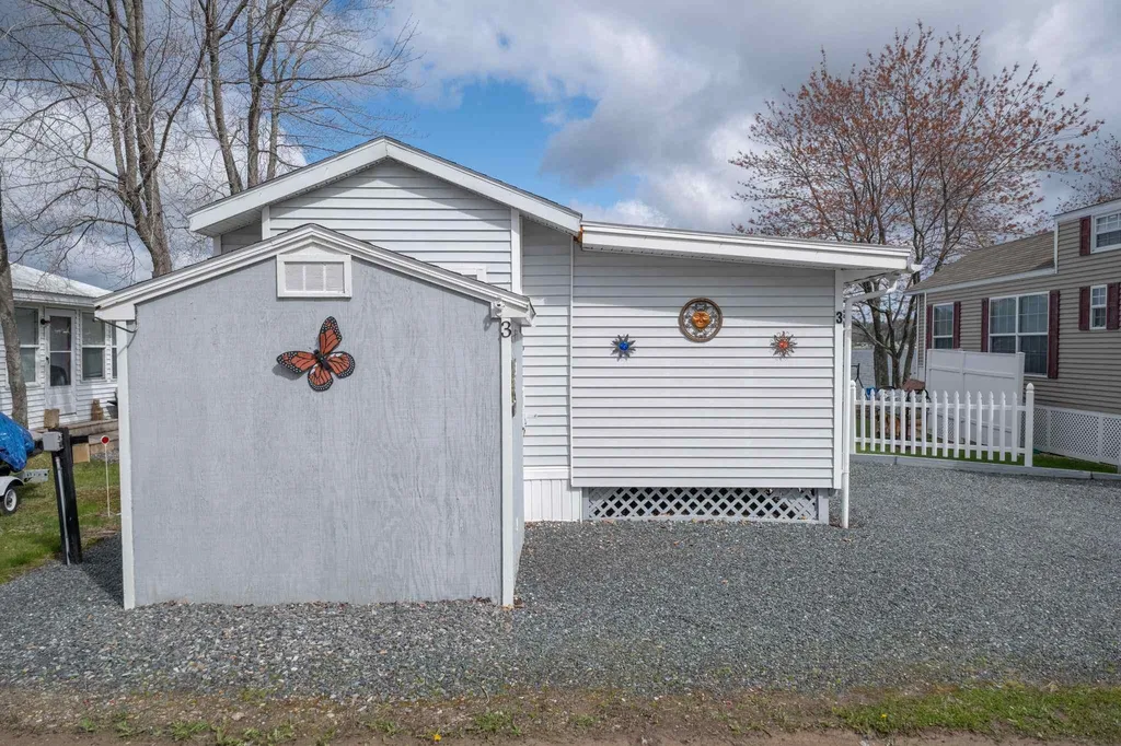 3 Morway Lane Belmont NH 03220