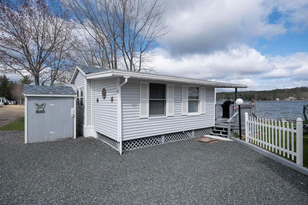 3 Morway Lane Belmont NH 03220