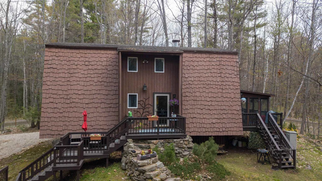 37 Hansen Chase Road Sunapee NH 03782