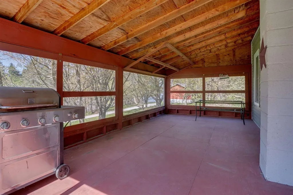 6441 Route 78 Highgate VT 05459