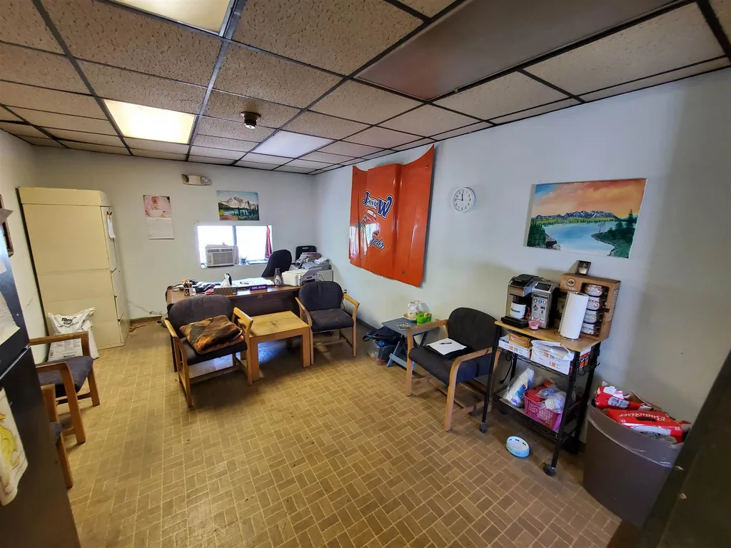 12 Dartmouth Street Hooksett NH 03106