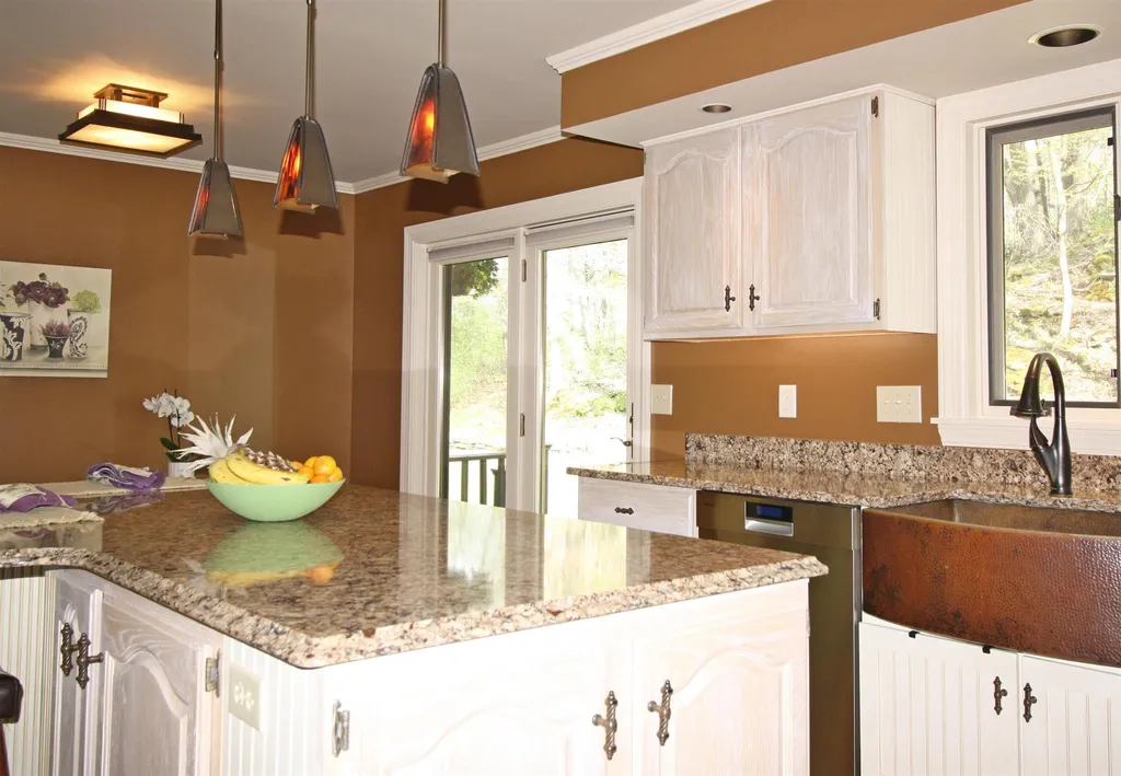 2376 Pearson Road New Haven VT 05472