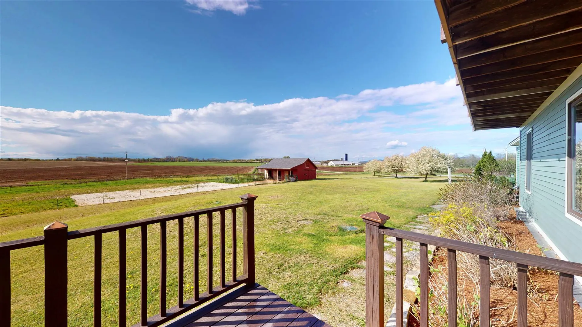 2376 Pearson Road New Haven VT 05472