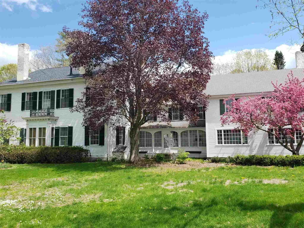 582 Route 10n Orford NH 03777