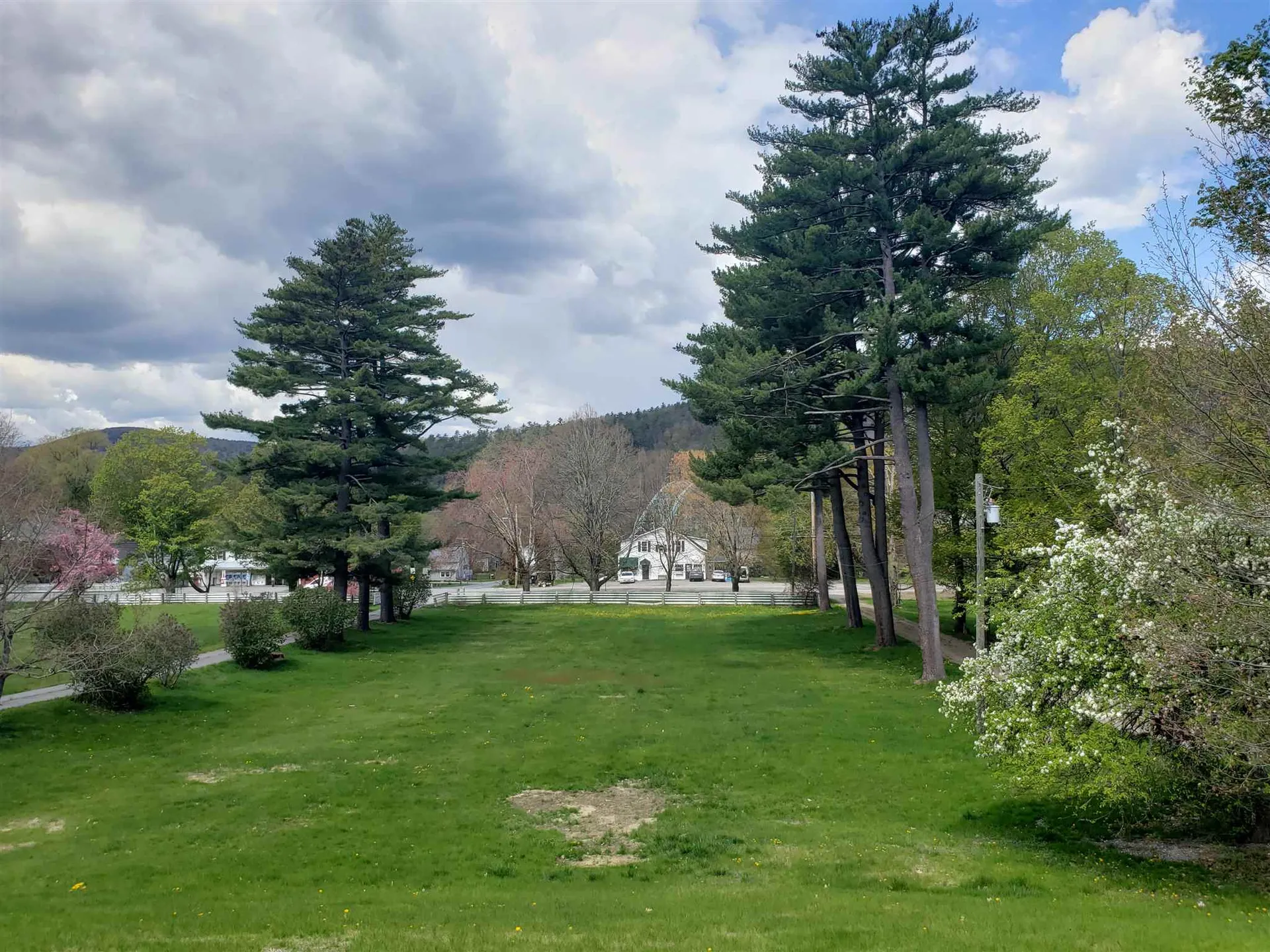 582 Route 10n Orford NH 03777