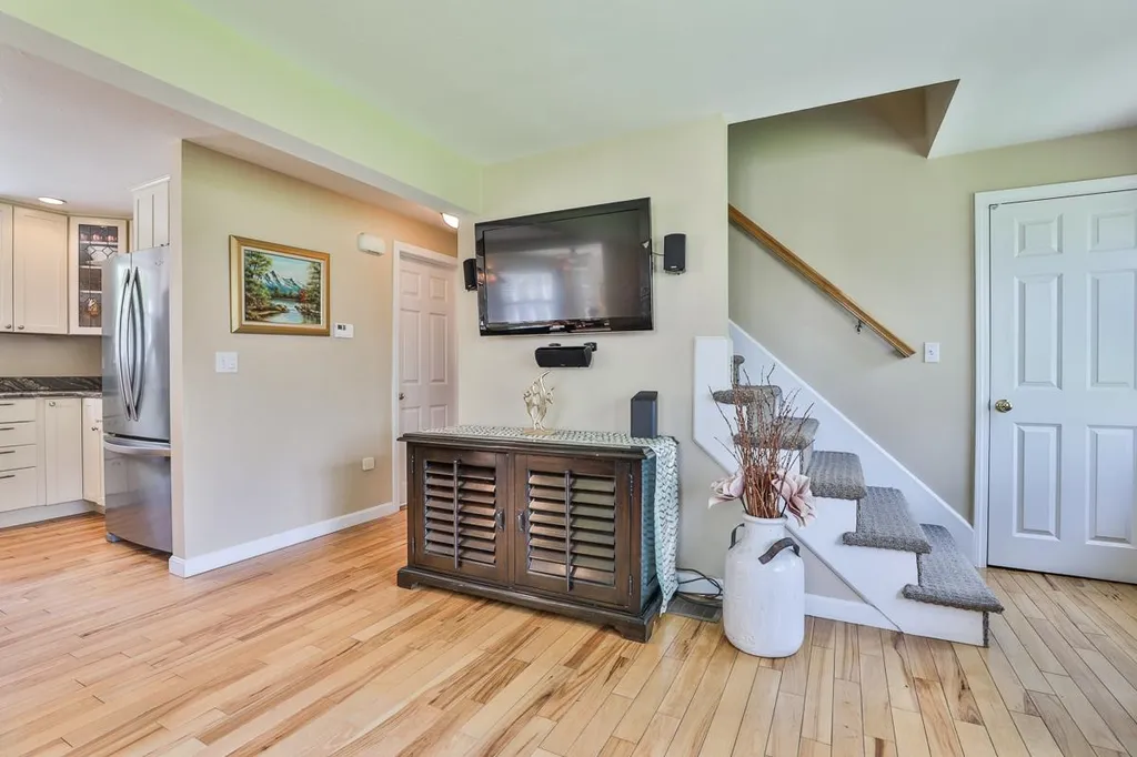 7 Greeley Road Pelham NH 03076