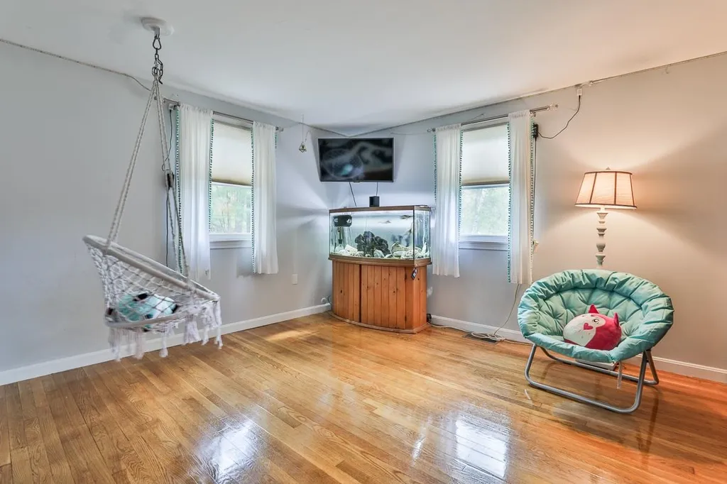 7 Greeley Road Pelham NH 03076