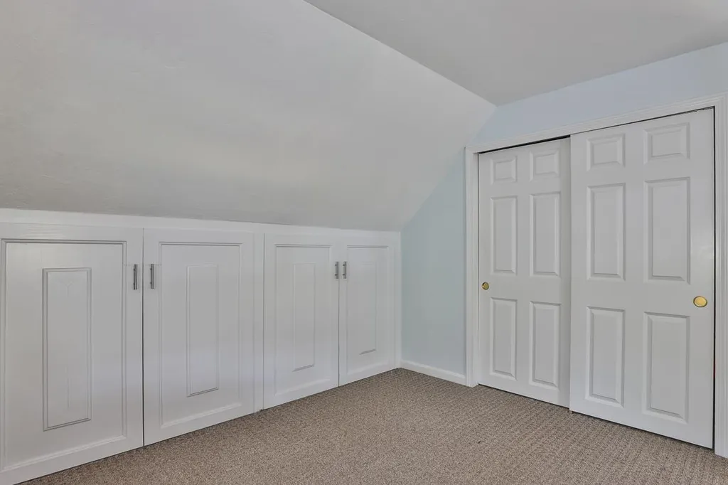 7 Greeley Road Pelham NH 03076