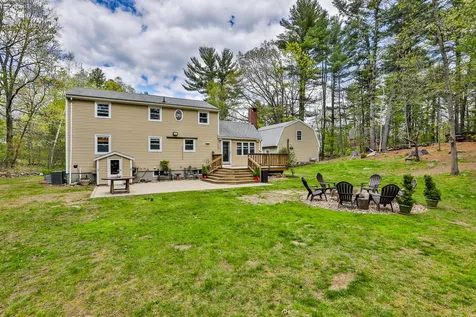 7 Greeley Road Pelham NH 03076