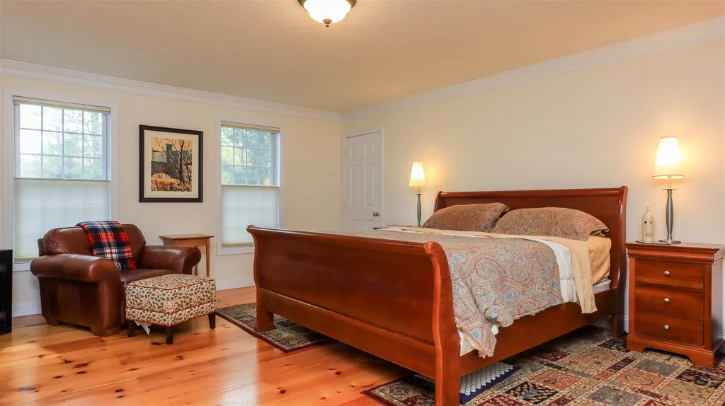31 Dutton Circle Mont Vernon NH 03057