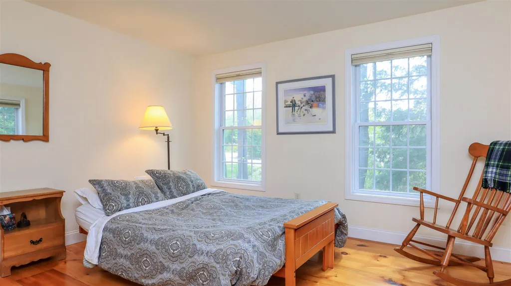 31 Dutton Circle Mont Vernon NH 03057