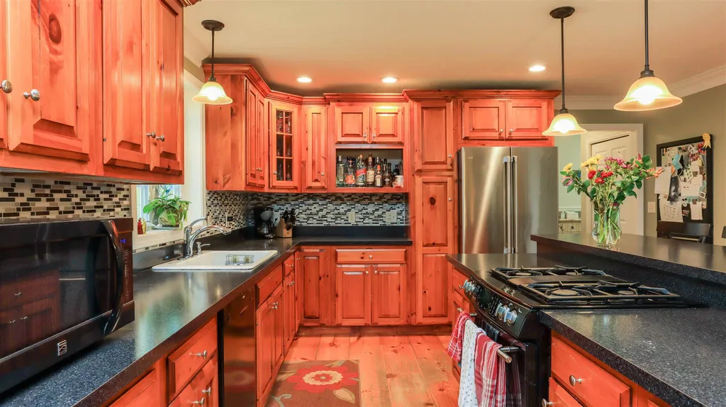 31 Dutton Circle Mont Vernon NH 03057
