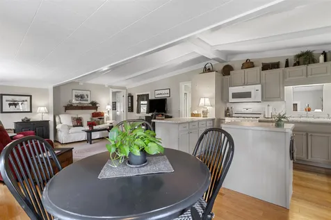 37 Lorna Street Hollis NH 03049