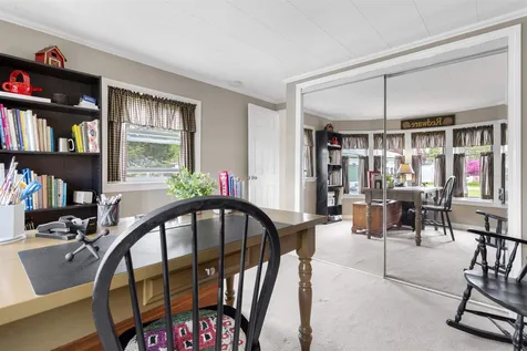 37 Lorna Street Hollis NH 03049