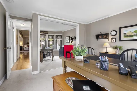 37 Lorna Street Hollis NH 03049