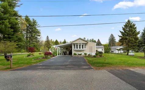 37 Lorna Street Hollis NH 03049