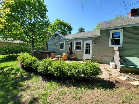 2 Anns Lane Exeter NH 03833