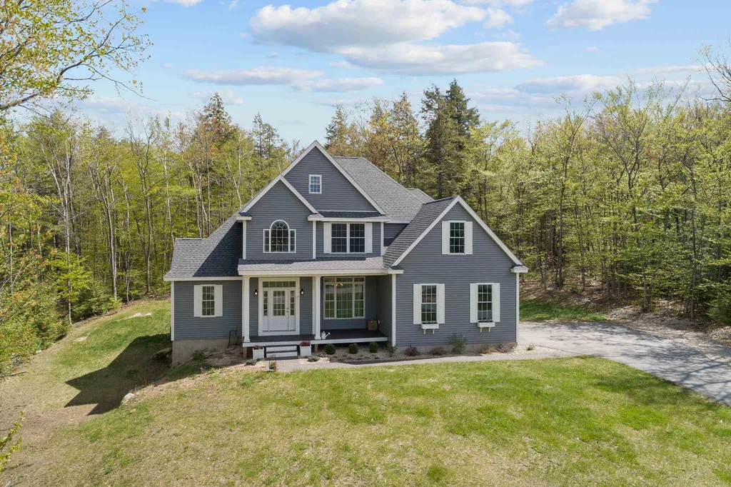 19 Lorden Road New Boston NH 03070