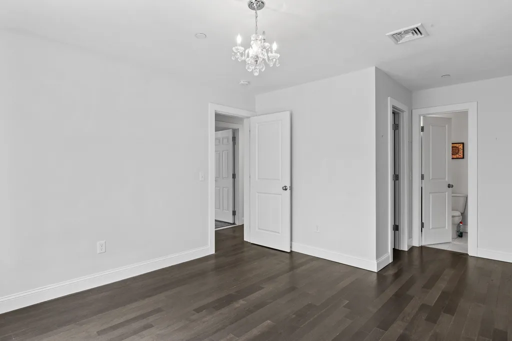 19 Lorden Road New Boston NH 03070