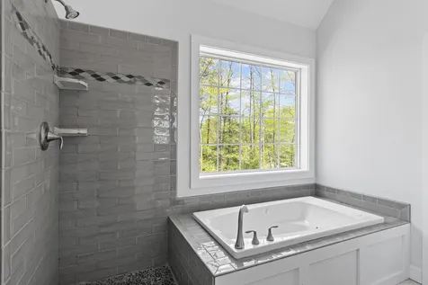 19 Lorden Road New Boston NH 03070