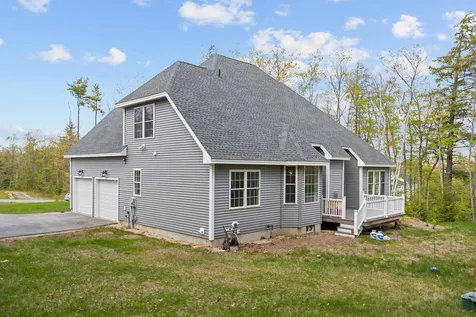 19 Lorden Road New Boston NH 03070
