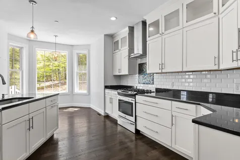 19 Lorden Road New Boston NH 03070