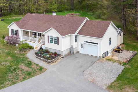 5 Morgan Drive Epping NH 03042